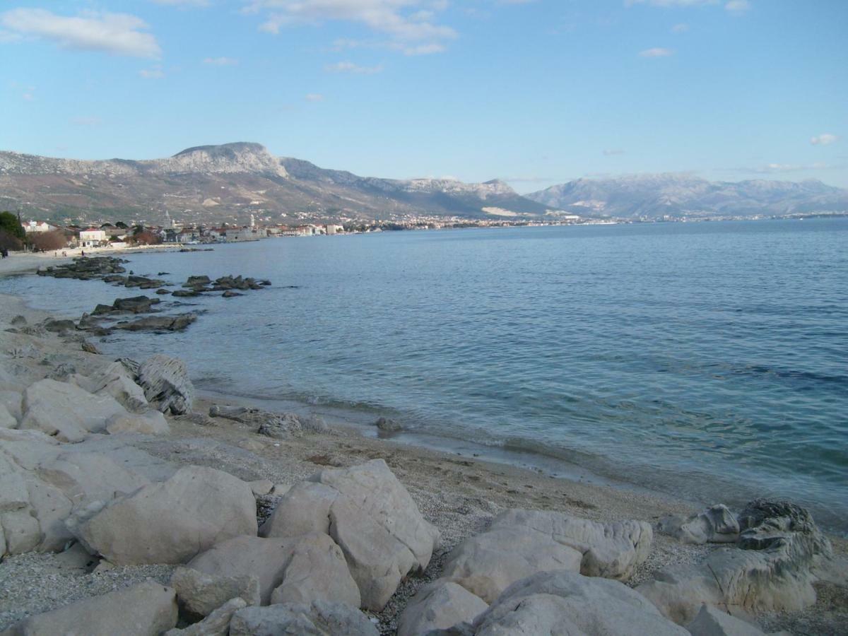 Green Apartment Kastela Exterior photo